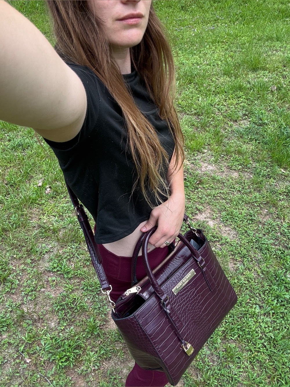 Kurt Geiger London Croc-Embossed Crossbody Bag - Picture 4 of 17